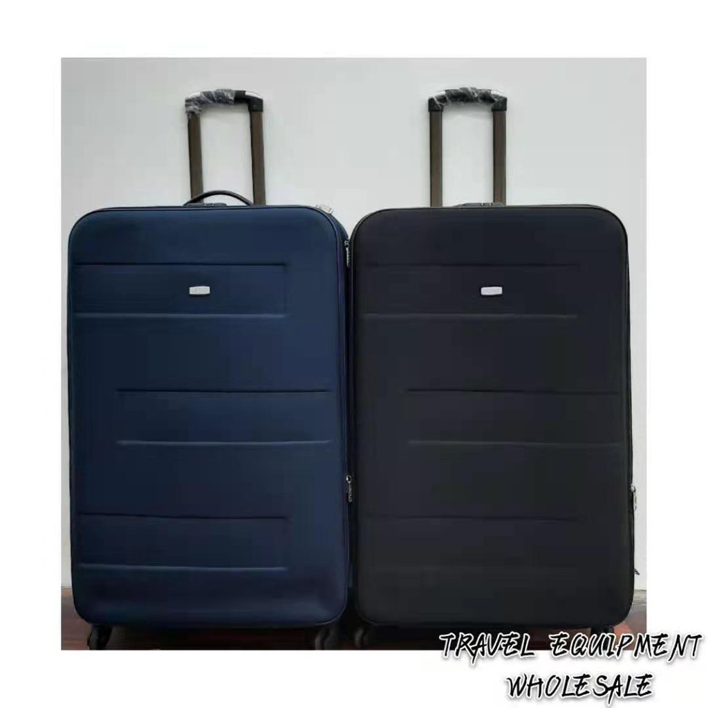 American tourister trolley bags best sale 32 inch