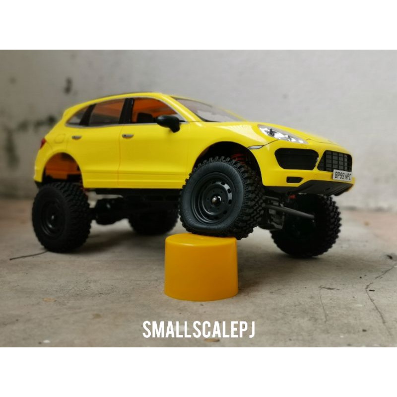 Porsche cayenne best sale rc car