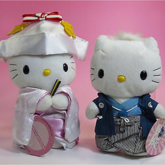 Hello kitty shop wedding doll