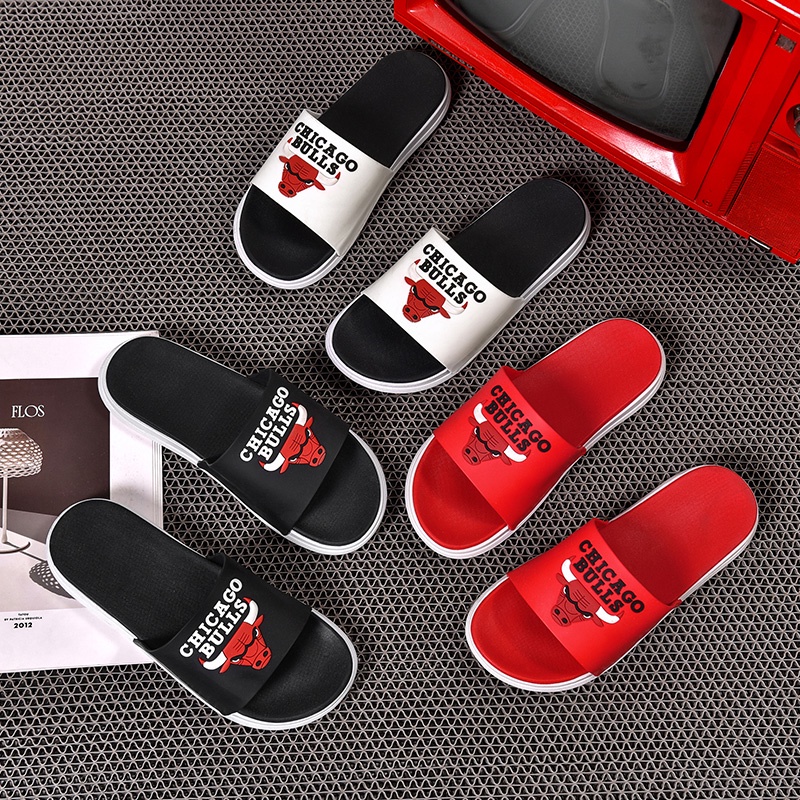 Chicago bulls deals flip flops