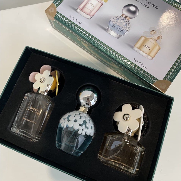 MARC JACOBS DAISY FRAGRENCE GIFT SET 3 IN1 30 ML FOR HER Shopee