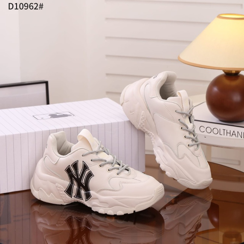 Men s Shoes MLB x Newyork Yankees BigBall Chunky Sneakers Import
