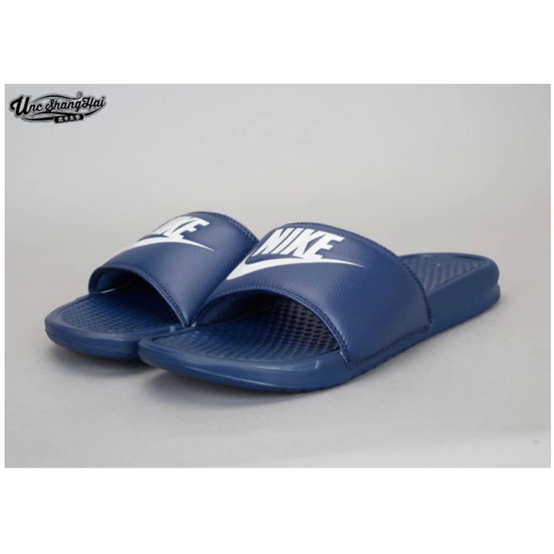 Nike slides limited clearance edition