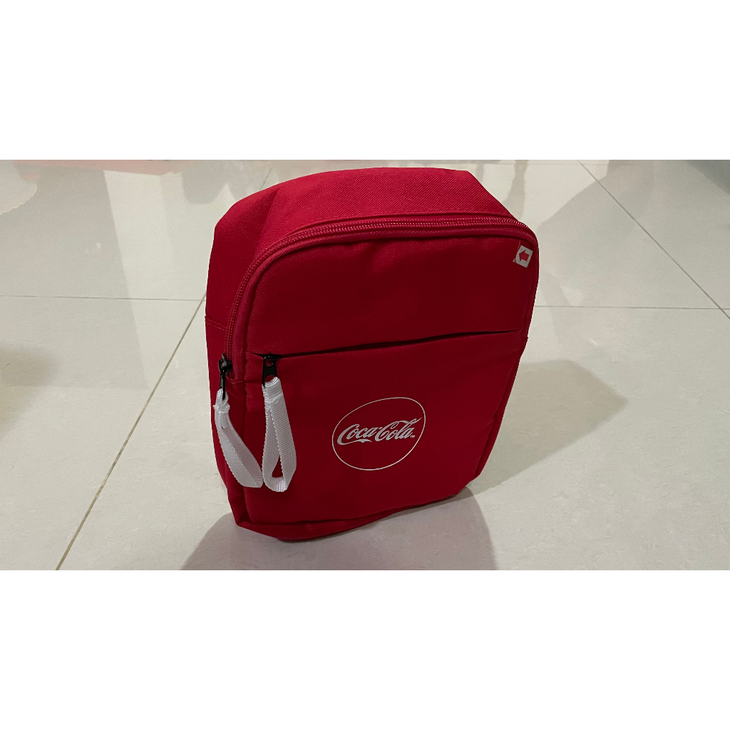 Coca cola 2024 sling bag