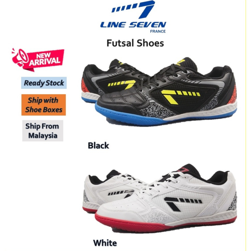 Line 7 deals futsal shoes