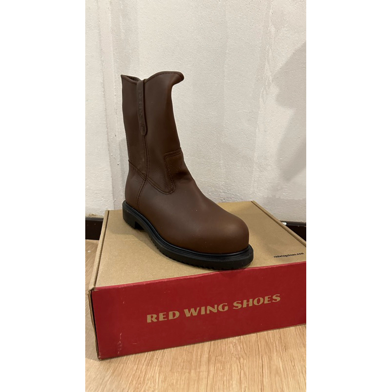 Red wing Pecos 8241 original price below market value Shopee Malaysia