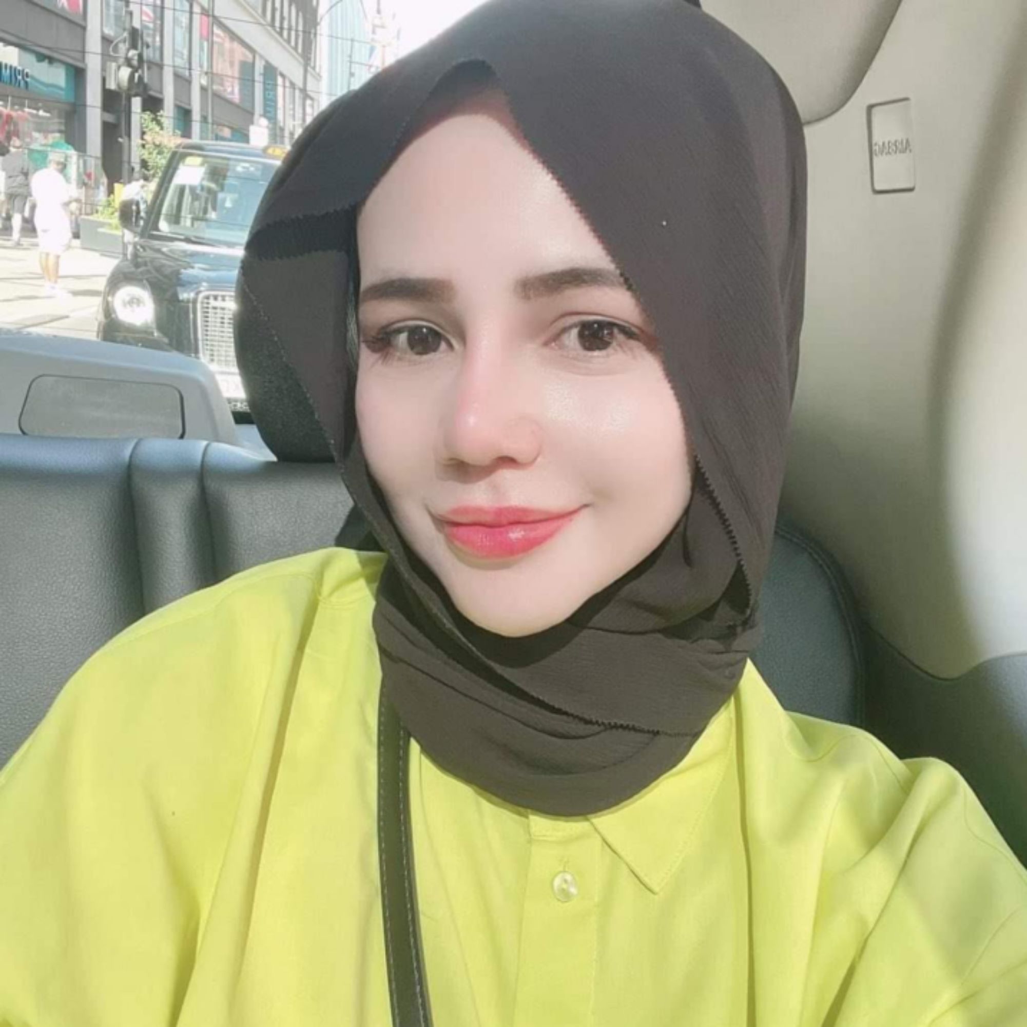 Datin Lyanaz Hassan (HQ), Online Shop | Shopee Malaysia