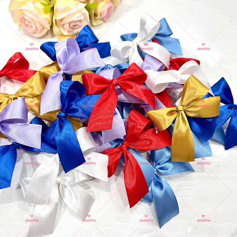 10 x 10mm Satin Ribbon Bows White Approximately 4.5cm x 3.5cm bow size