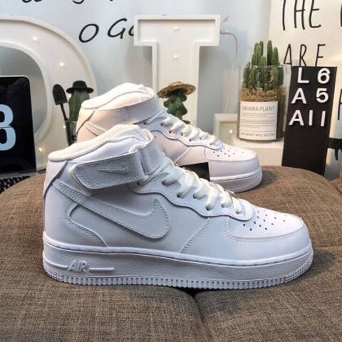 Nike air hotsell force 1 couple