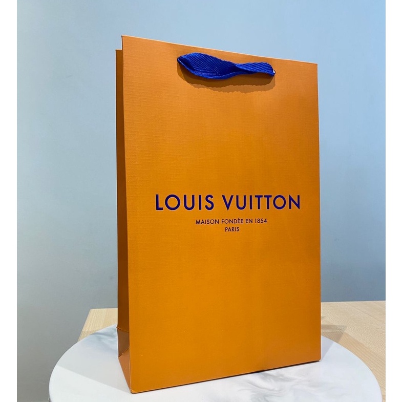 Louis vuitton discount paper bag price