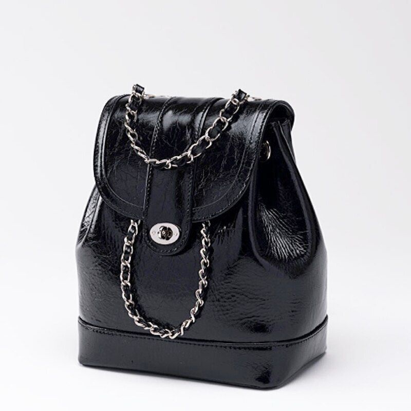 Cardinal Red Hawoo-a bag Black (Silver) - リュック