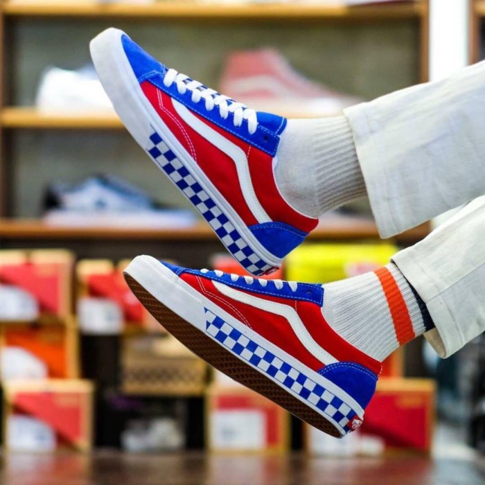 Vans style 36 bmx red white & blue clearance checkerboard skate shoes