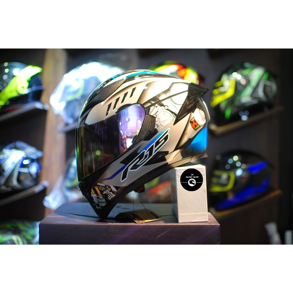 Yamaha hot sale r15 helmet